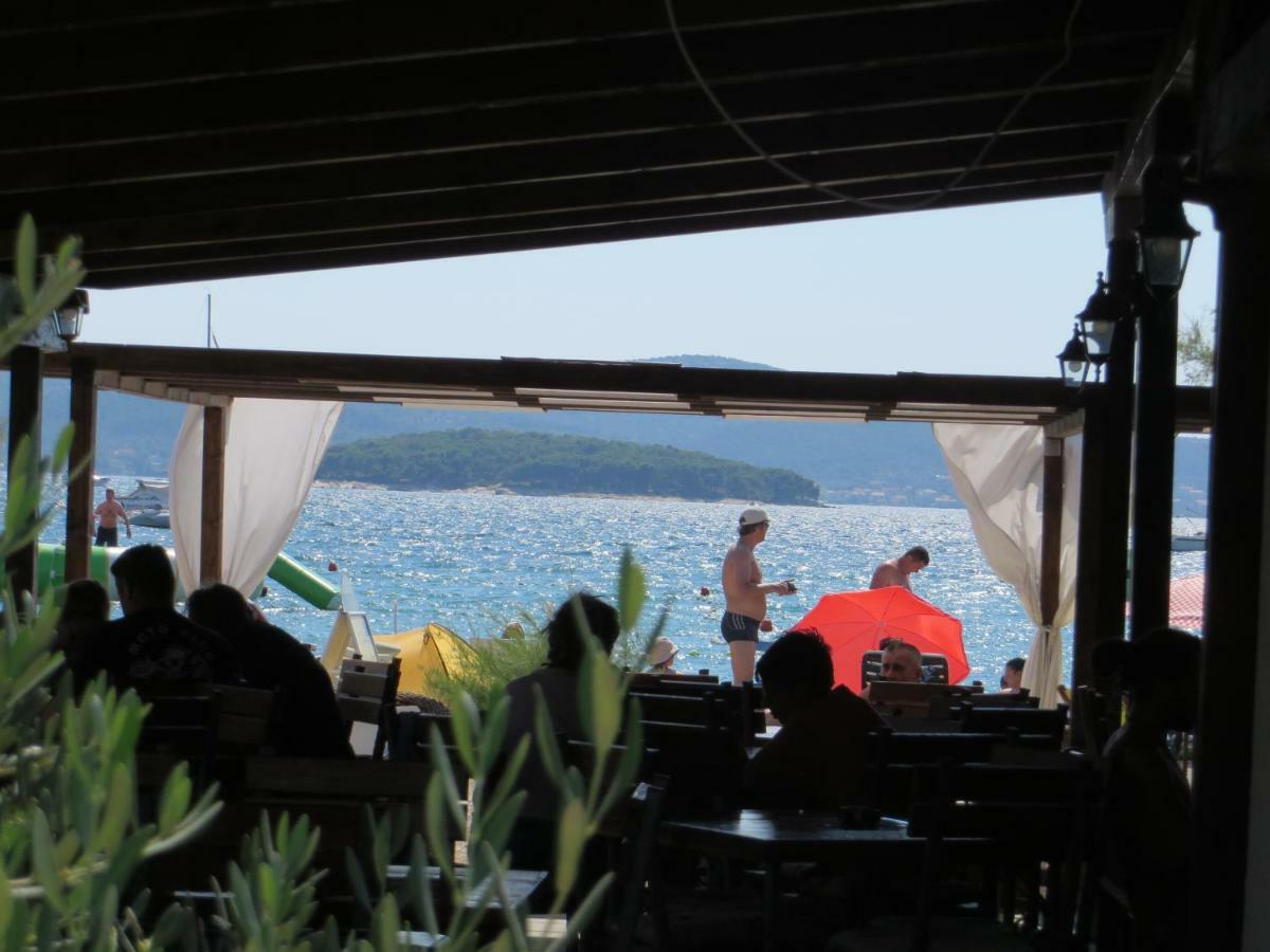 Luka Apartments Biograd Na Moru Exteriör bild