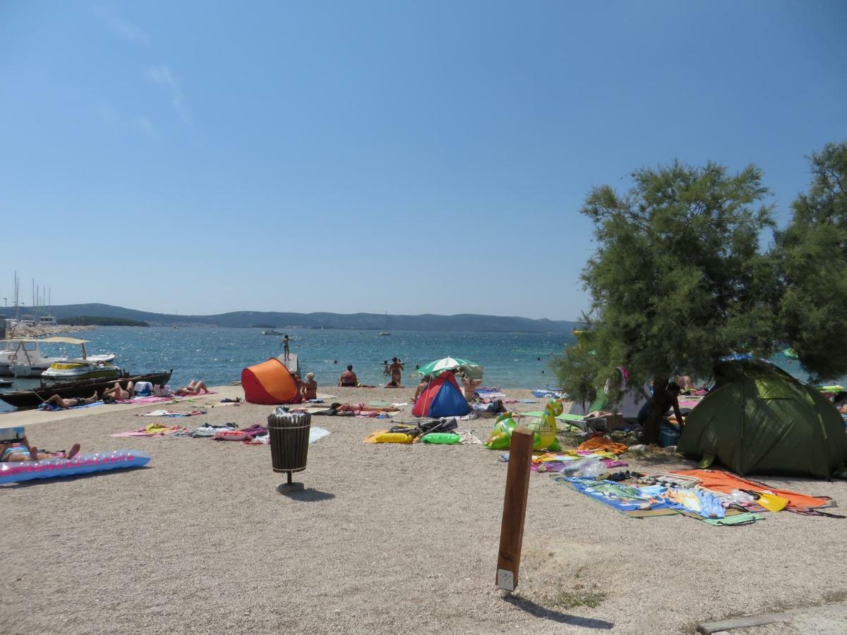 Luka Apartments Biograd Na Moru Exteriör bild